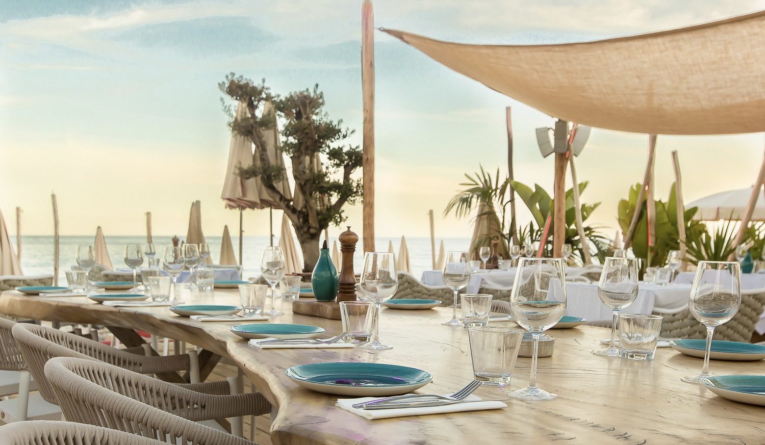 restaurant-nice-plage-ambiance